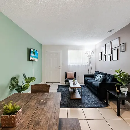 Stylish 2Br Escape In Miami Close To Downtow Exterior photo