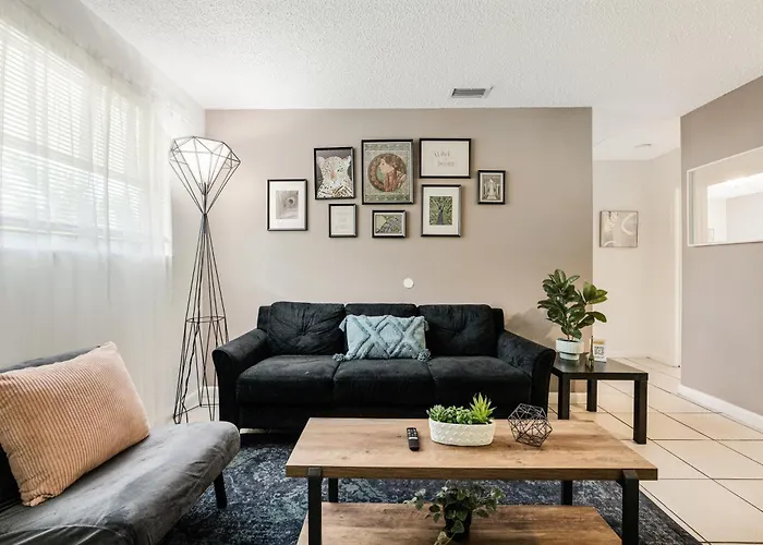 Bright & Cozy 2Br Walk To Brickell & Calle 8