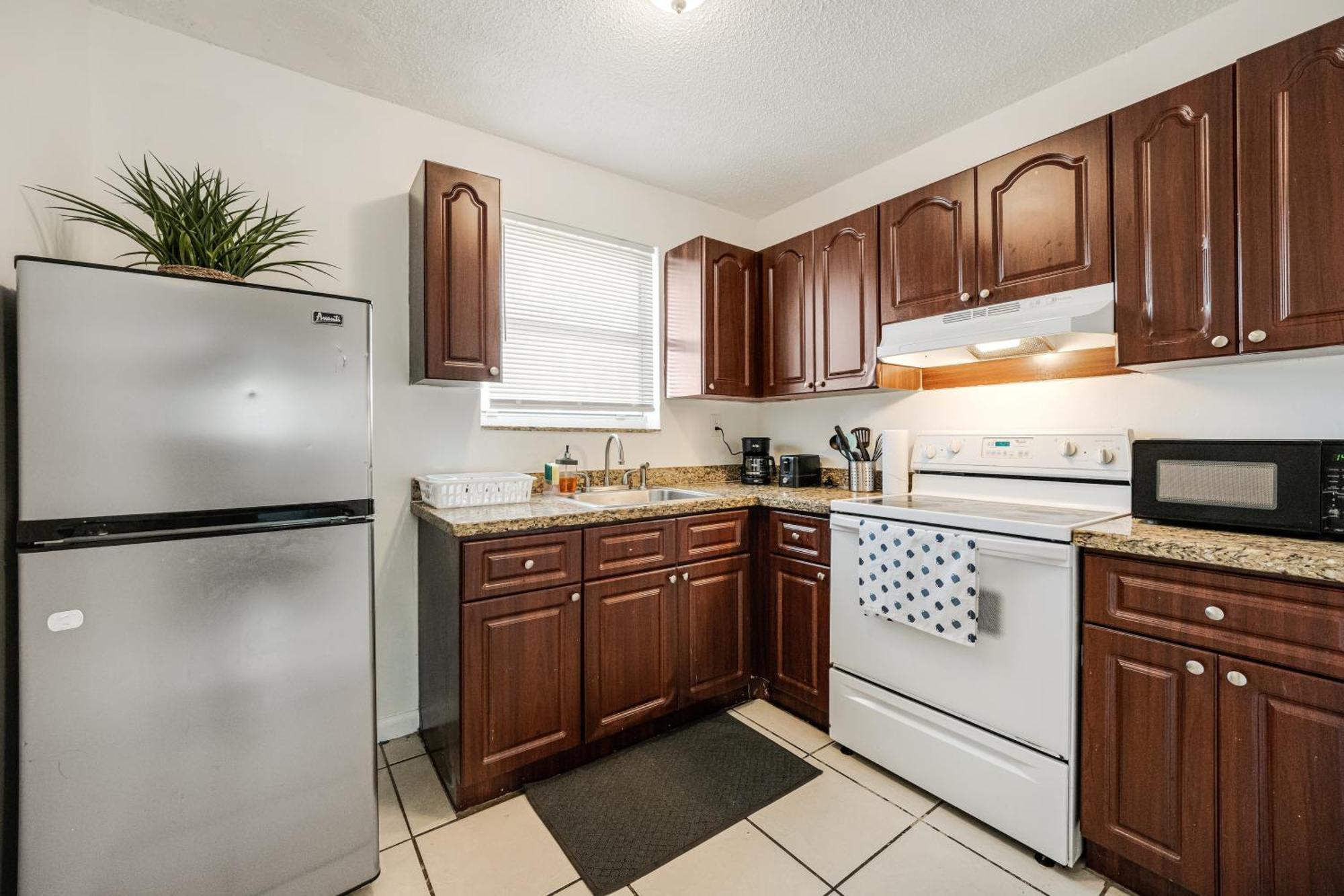 Apartment Stylish 2br Escape In Close To Downtow
